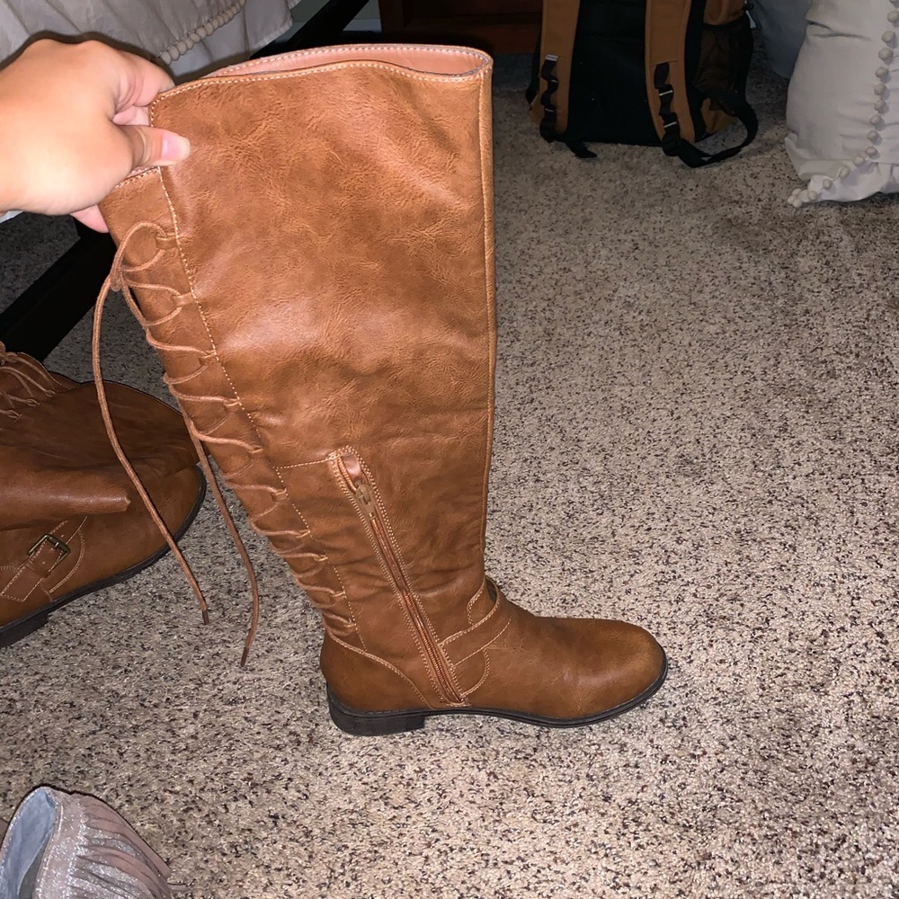 Riding boots